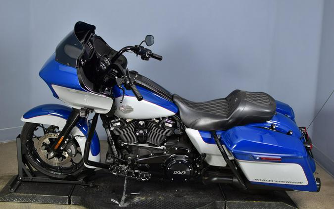 2023 Harley-Davidson Road Glide Special Bright Billiard Blue/Billiard Gray - Black Finish