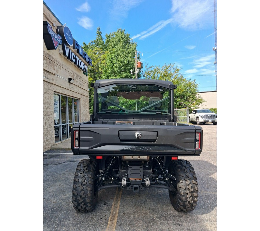 2026 Can-Am Defender XT CAB HD11