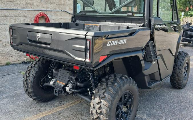 2026 Can-Am Defender XT CAB HD11