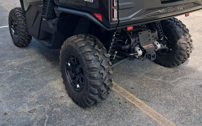 2026 Can-Am Defender XT CAB HD11