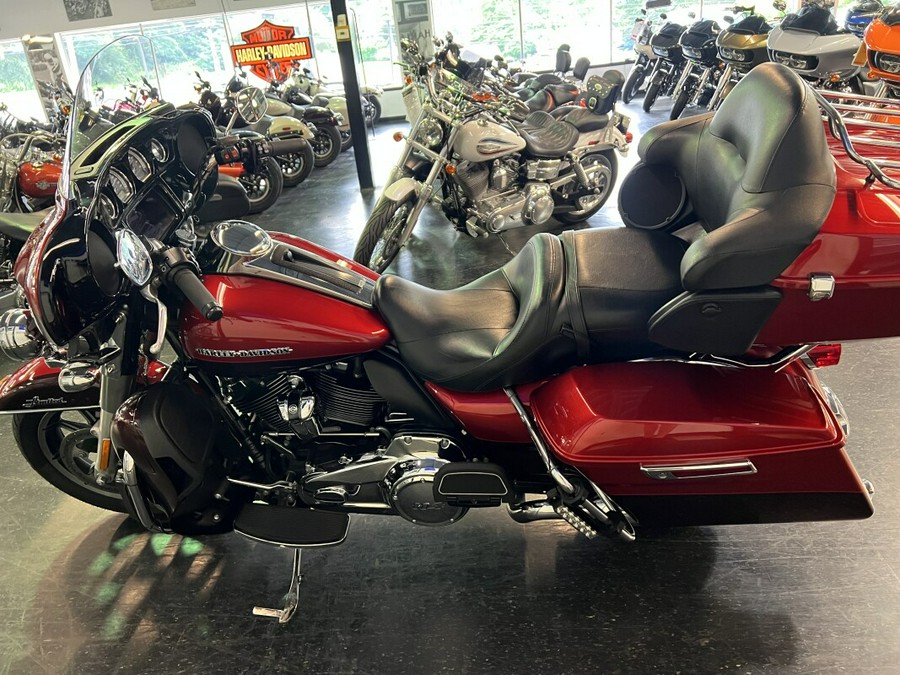 2019 Harley-Davidson Ultra Limited Wicked Red/Twisted Cherry FLHTK