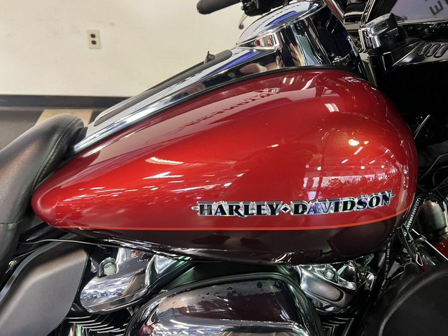 2019 Harley-Davidson Ultra Limited Wicked Red/Twisted Cherry FLHTK