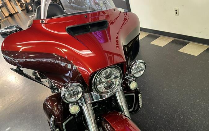 2019 Harley-Davidson Ultra Limited Wicked Red/Twisted Cherry FLHTK
