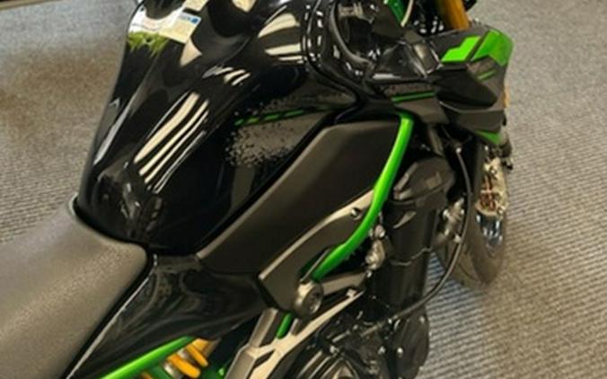 2024 Kawasaki Z900 SE ABS