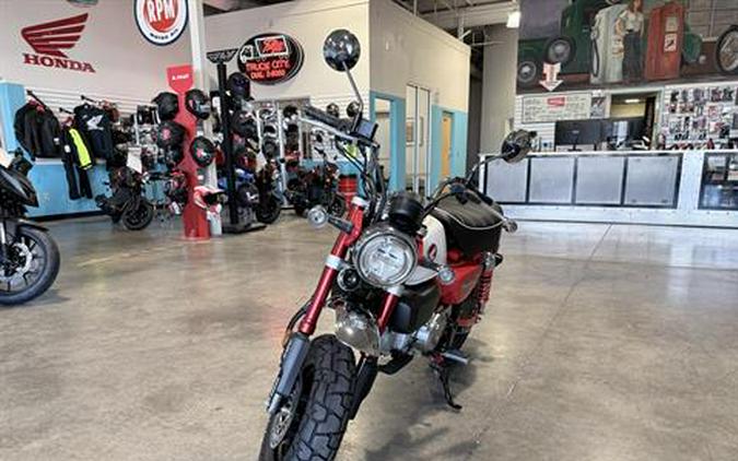 2025 Honda Monkey ABS