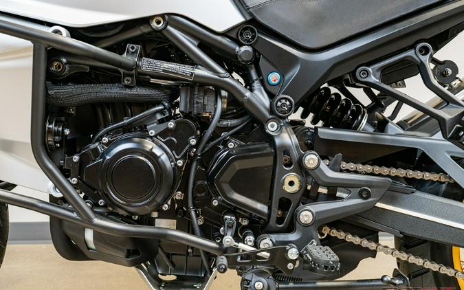 2023 Benelli SRT750X