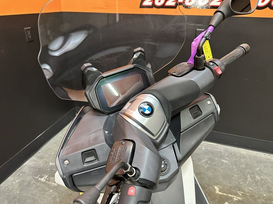 2022 BMW C 400 GT Alpine White