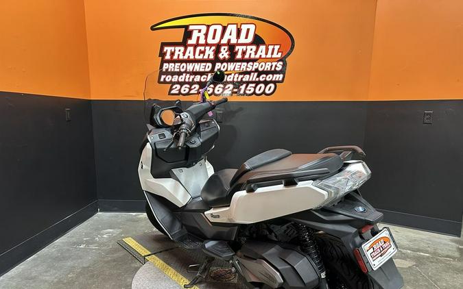 2022 BMW C 400 GT Alpine White