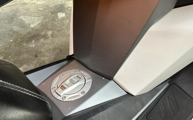 2022 BMW C 400 GT Alpine White