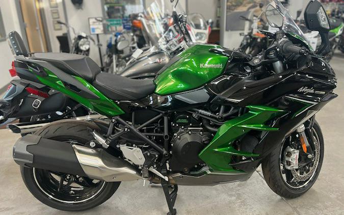 2022 Kawasaki Ninja H2® SX SE