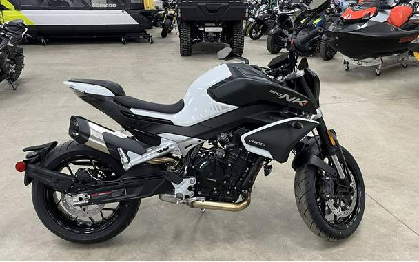 2024 CFMOTO NK 800