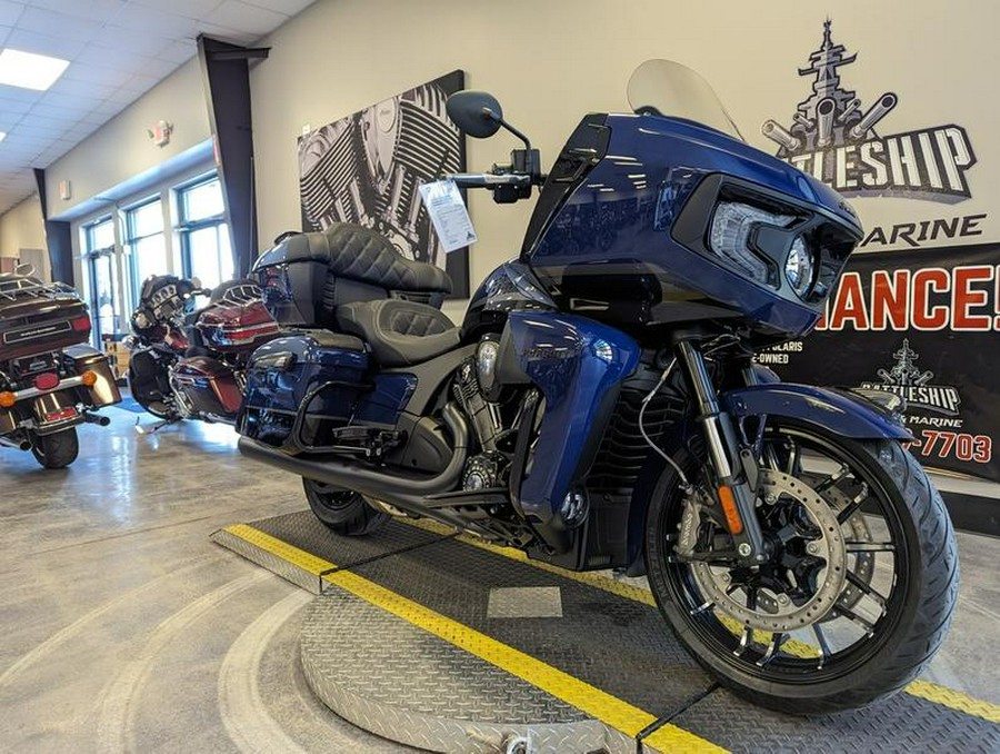 2024 Indian Motorcycle® Pursuit® Dark Horse® with PowerBand Audio Package Springfield Blue