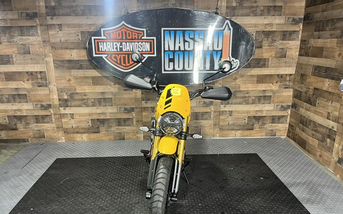 2026 Triumph Scrambler 400XC - Racing Yellow