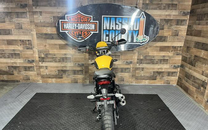 2026 Triumph Scrambler 400XC - Racing Yellow