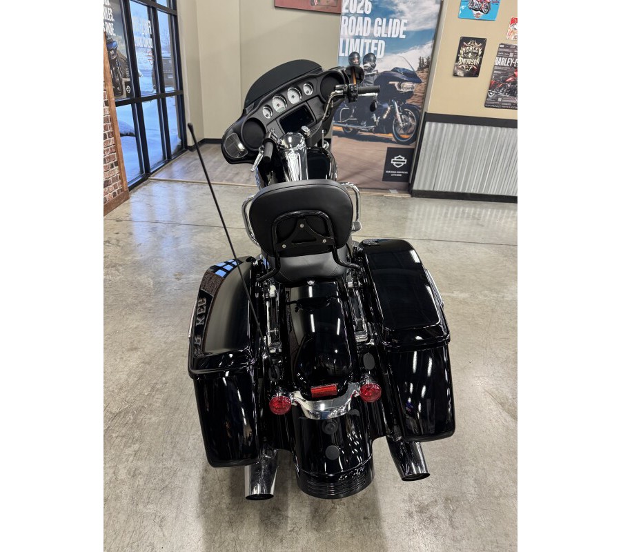 2023 Harley-Davidson Street Glide