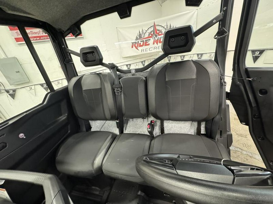 2026 Can-Am® Defender XT CAB HD11