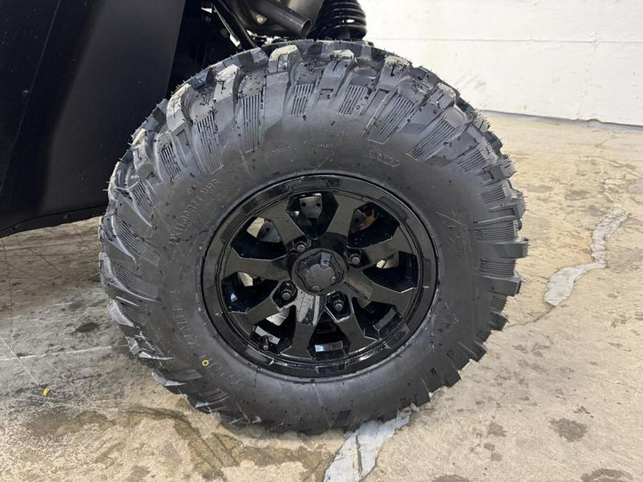 2026 Can-Am® Defender XT CAB HD11