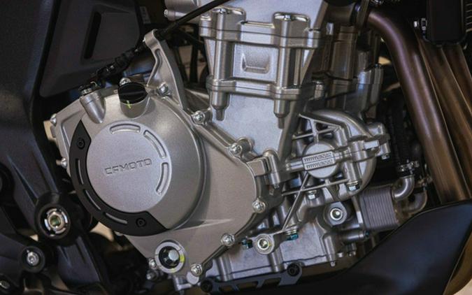 2026 CFMOTO NK 675