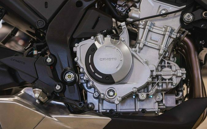 2026 CFMOTO NK 675