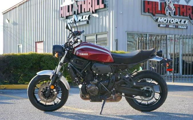 2018 Yamaha XSR700