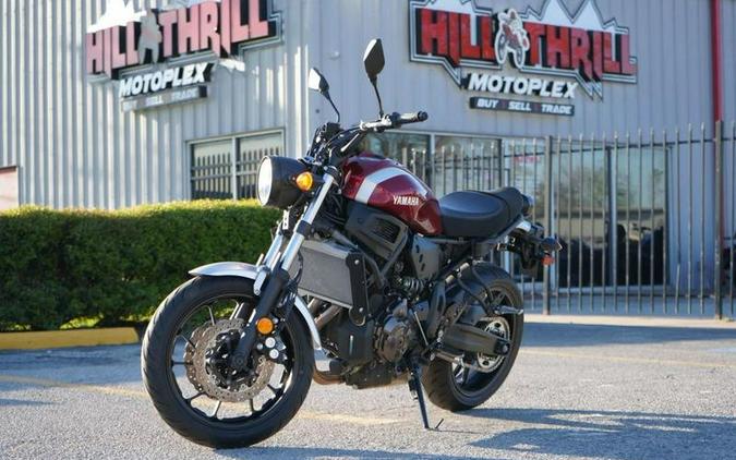 2018 Yamaha XSR700
