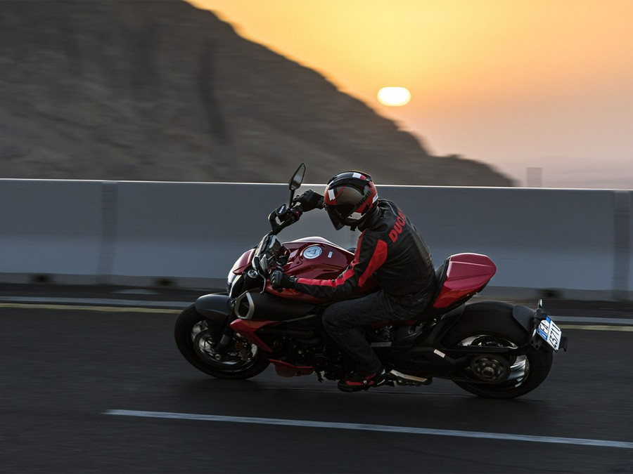 2025 Ducati Diavel V4