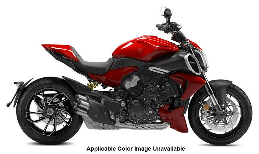 2025 Ducati Diavel V4