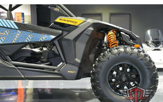 2026 Can-Am Maverick X3 MAX DS Turbo Scandi Blue & Orange Crush