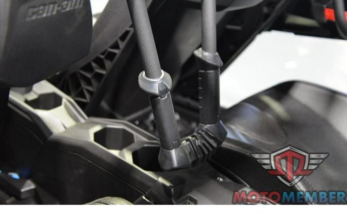 2026 Can-Am Maverick X3 MAX DS Turbo Scandi Blue & Orange Crush