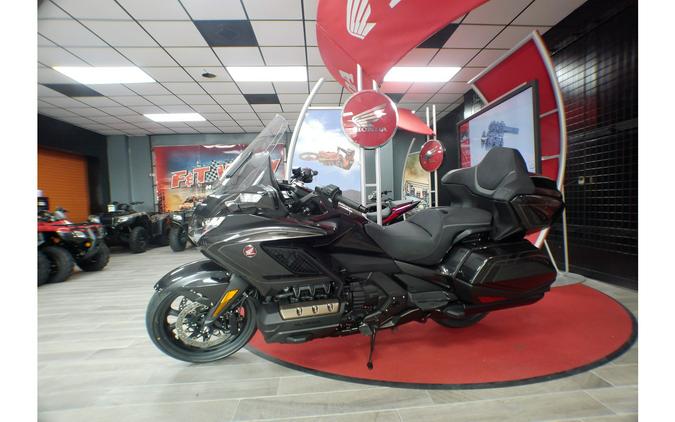 2026 Gold Wing - Honda