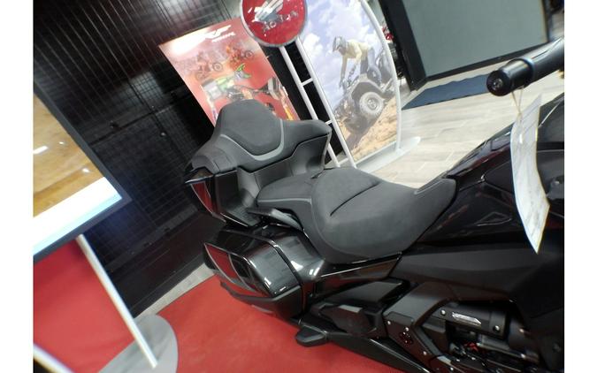 2026 Gold Wing - Honda