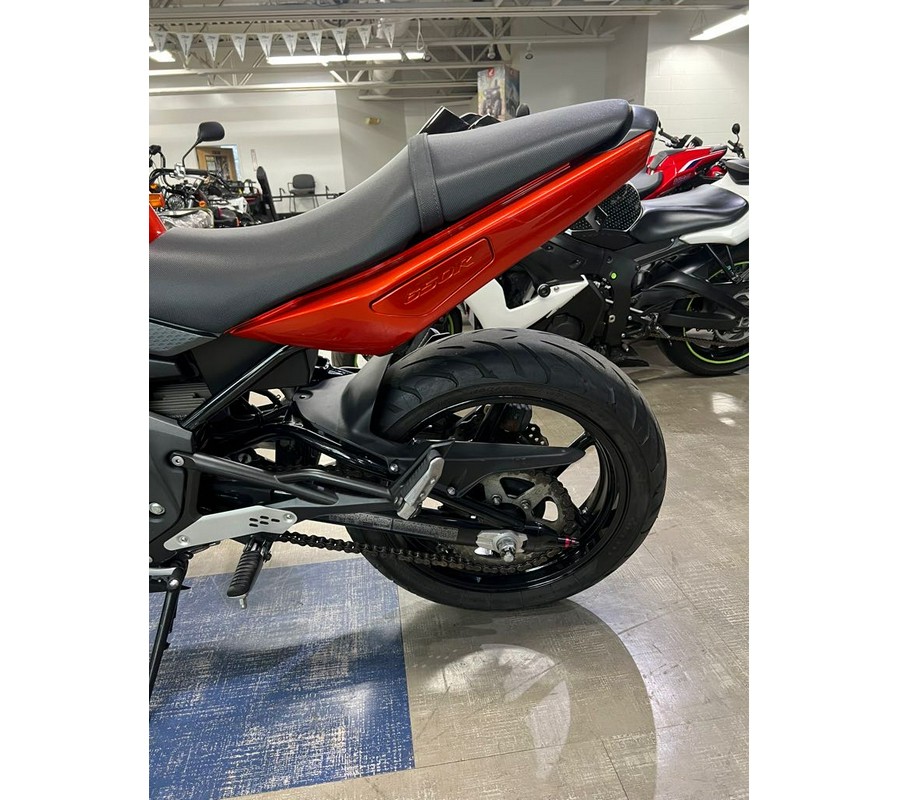 2011 Kawasaki Ninja® 650R