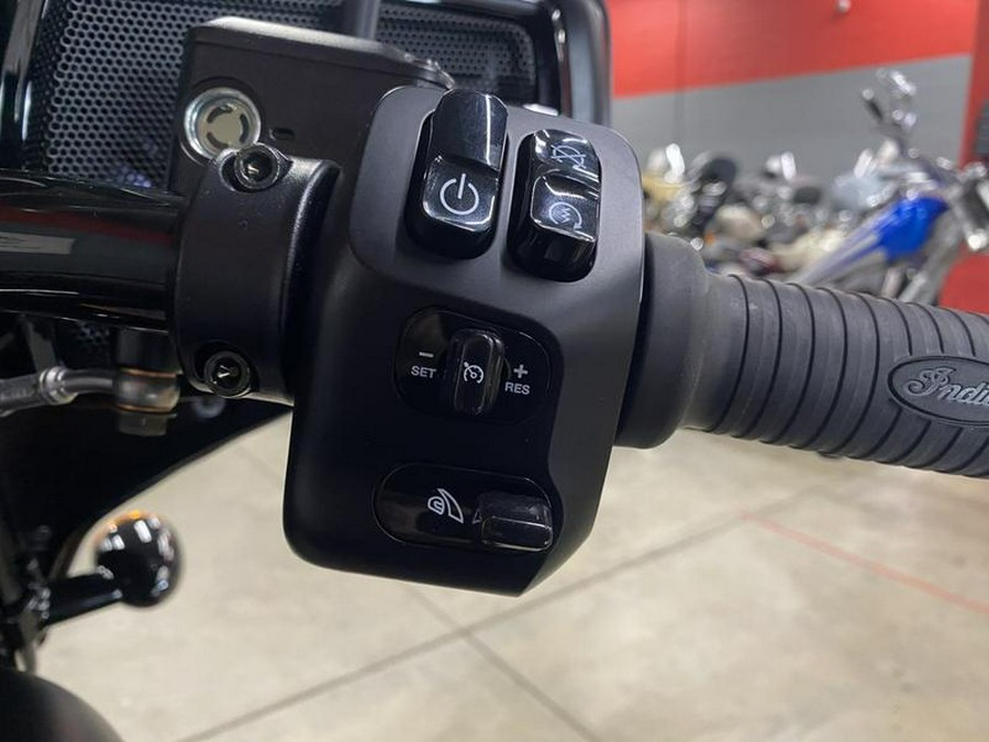 2025 Indian Motorcycle® Chieftain® Dark Horse® w/PowerBand Audio Black Smoke