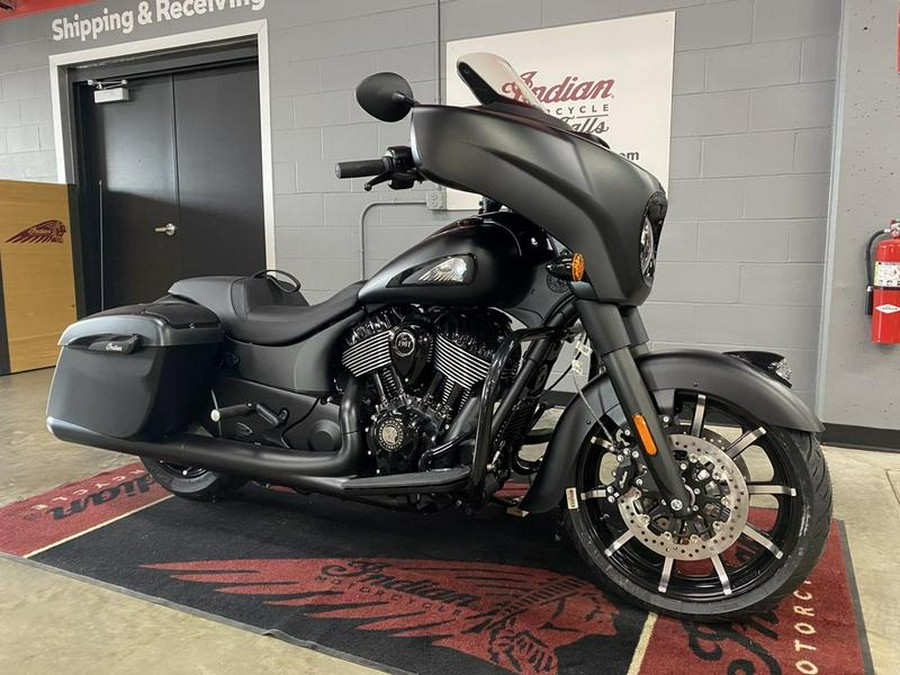 2025 Indian Motorcycle® Chieftain® Dark Horse® w/PowerBand Audio Black Smoke