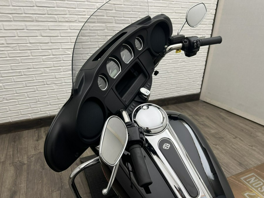 2022 Harley-Davidson® Electra Glide® Standard