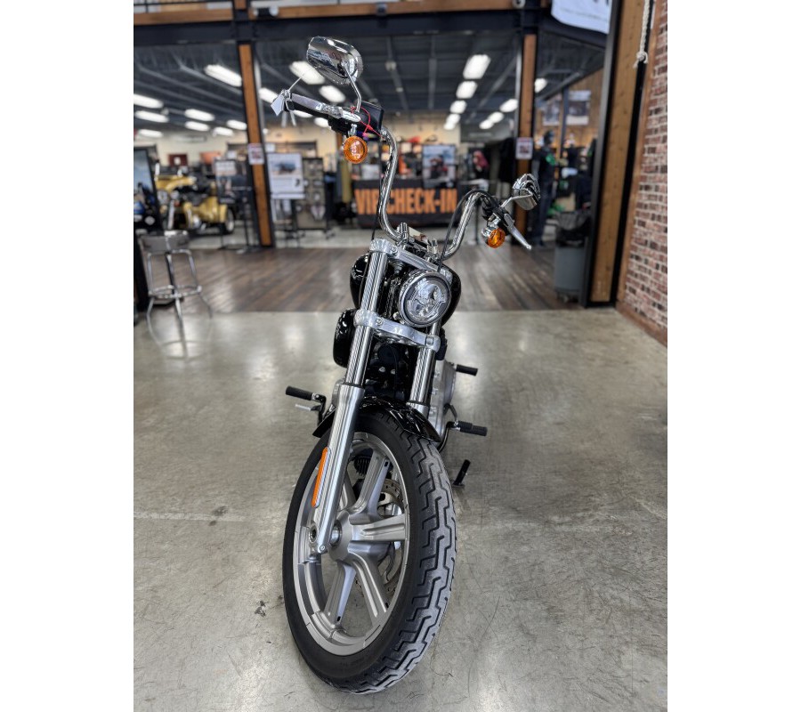 2022 Harley-Davidson Softail Standard