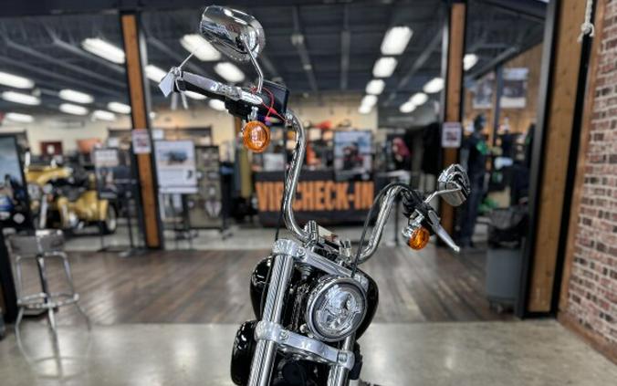 2022 Harley-Davidson Softail Standard