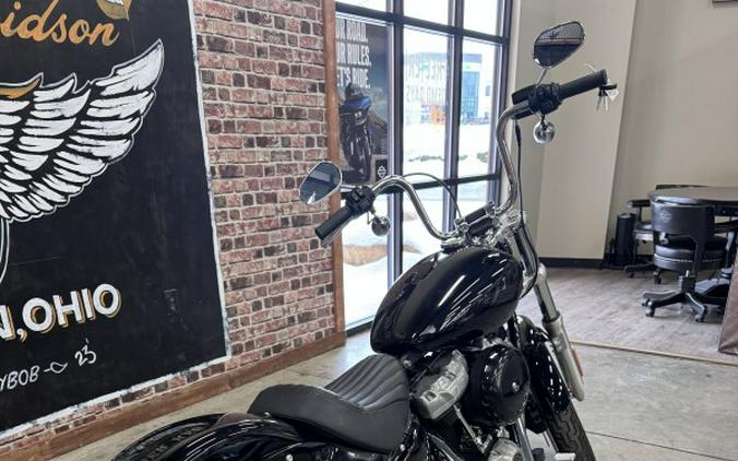 2022 Harley-Davidson Softail Standard