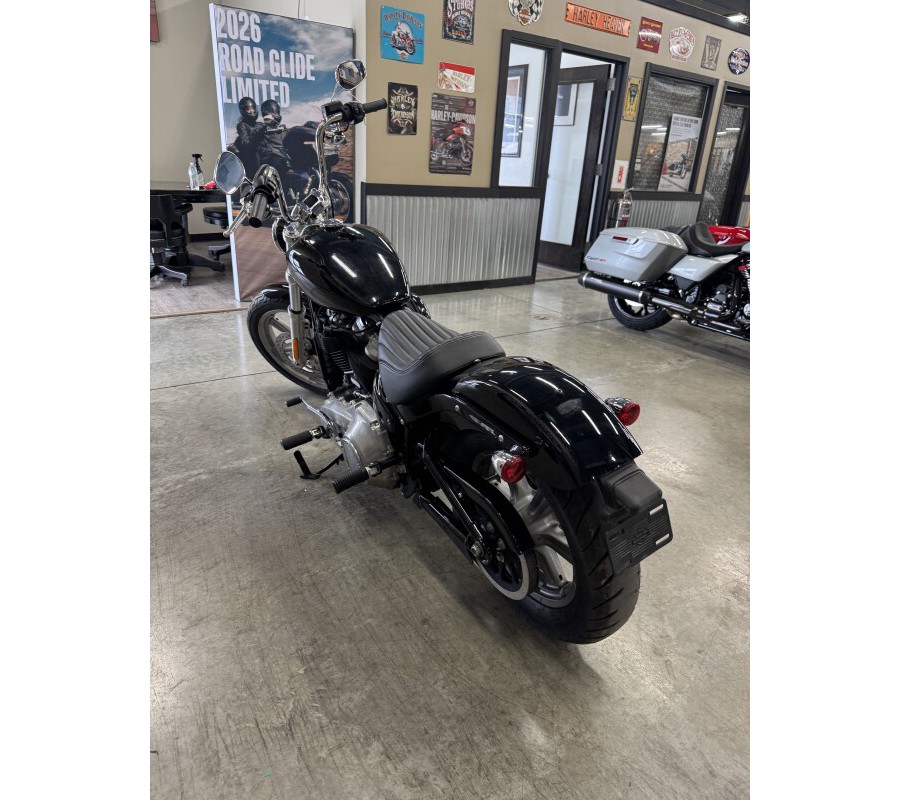 2022 Harley-Davidson Softail Standard