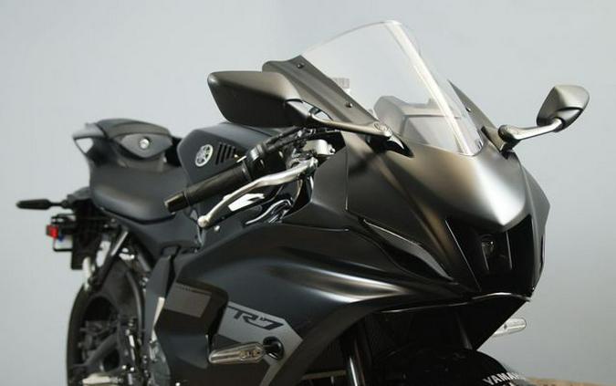2025 Yamaha YZF-R7
