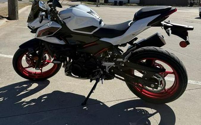 2026 Kawasaki Z500 SE ABS