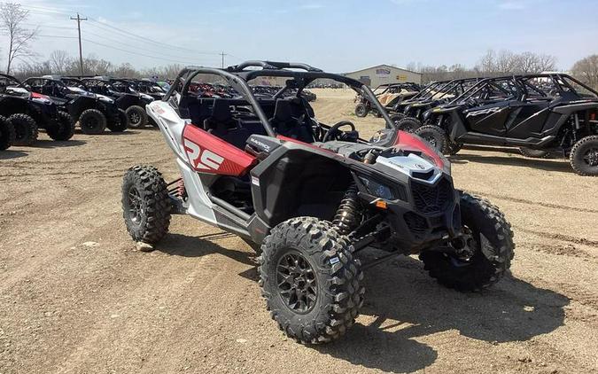 2024 Can-Am® Maverick X3 RS Turbo Catalyst Gray