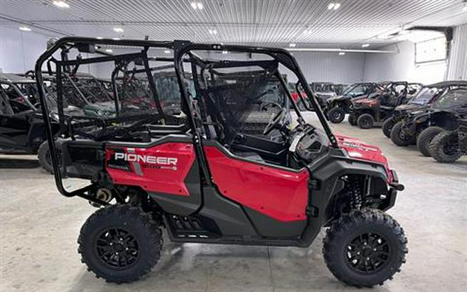 2024 Honda Pioneer 1000-5 Deluxe