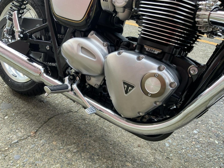 2025 Triumph BONNEVILLE T120 ICON