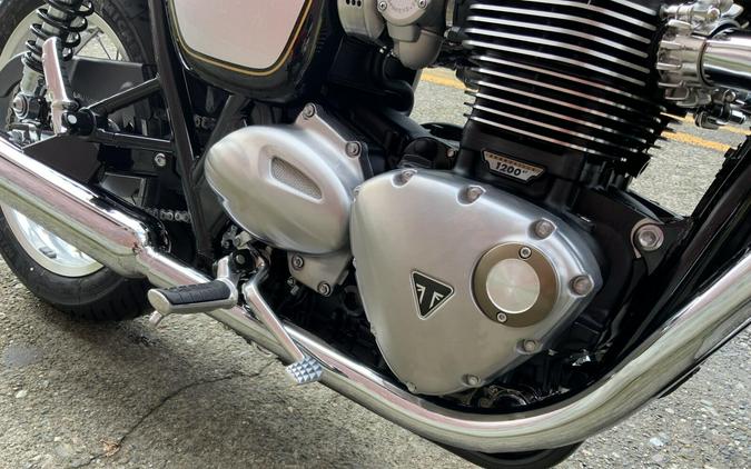 2025 Triumph BONNEVILLE T120 ICON
