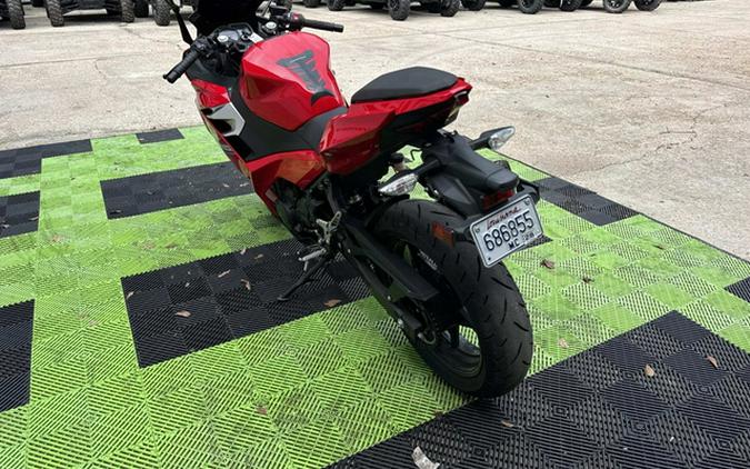 2021 Kawasaki Ninja 400 ABS