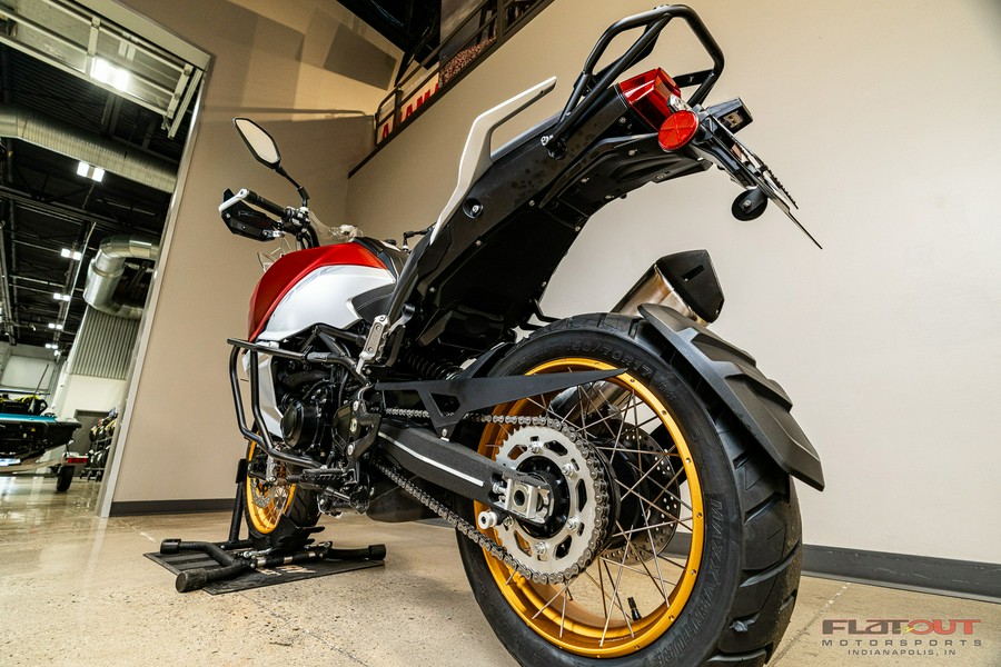 2023 Benelli SRT750X