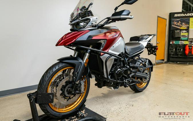 2023 Benelli SRT750X