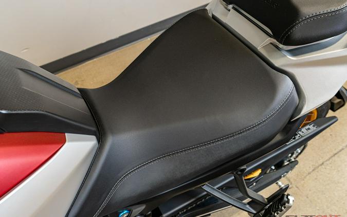 2023 Benelli SRT750X