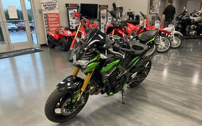 2024 Kawasaki Z900 SE ABS
